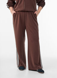 Loose training trousers with a high waist and stripe detail, Brown, Model