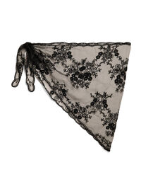 Triangular lace scarf