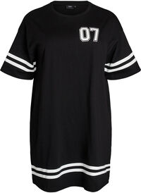 Short T-shirt dress with sporty details