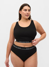 Cotton knickers with a regular waist, Black, Model