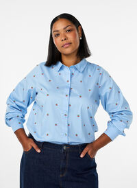 Shirt with embroidered cherries, Light Blue, Model