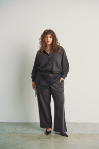 Matching grey set with details, , Model